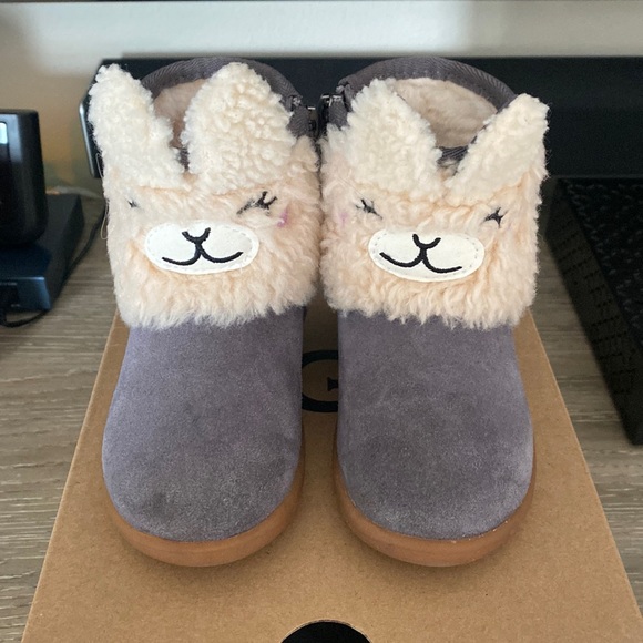 UGG Other - UGG Kids Llama Stuffie Boots Size 6